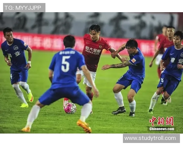 广州恒大与河南建业历史交锋回顾及战绩分析