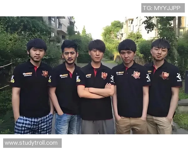 V5战队在CSGO实力排名中创下新高引发电竞圈热议