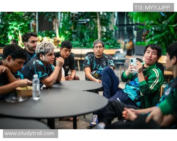 专访刘强：深入探讨DOTA2成功背后的策略与创新之路