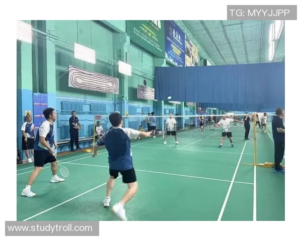 北京羽毛球队默契配合探秘：从训练到比赛的团队协作之道