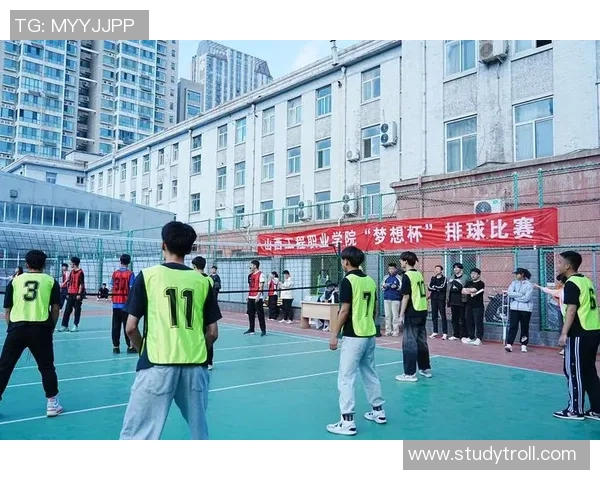 对话李芳：回顾排球生涯中的荣耀与挑战与成长之路