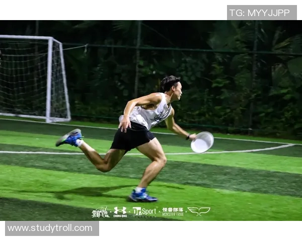 重庆飞盘队在世界滑板锦标赛中以51分稳居积分榜首位 重庆飞盘队在世界滑板锦标赛中以51分稳居积分榜首位