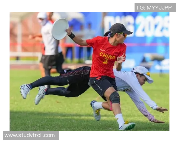 飞盘战术解析:重庆飞盘队如何运用盯防策略提升比赛胜率 飞盘战术解析:重庆飞盘队如何运用盯防策略提升比赛胜率