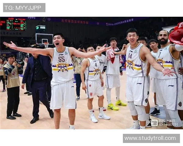 成都飞盘队创新防反战术解析助力球队崛起与发展